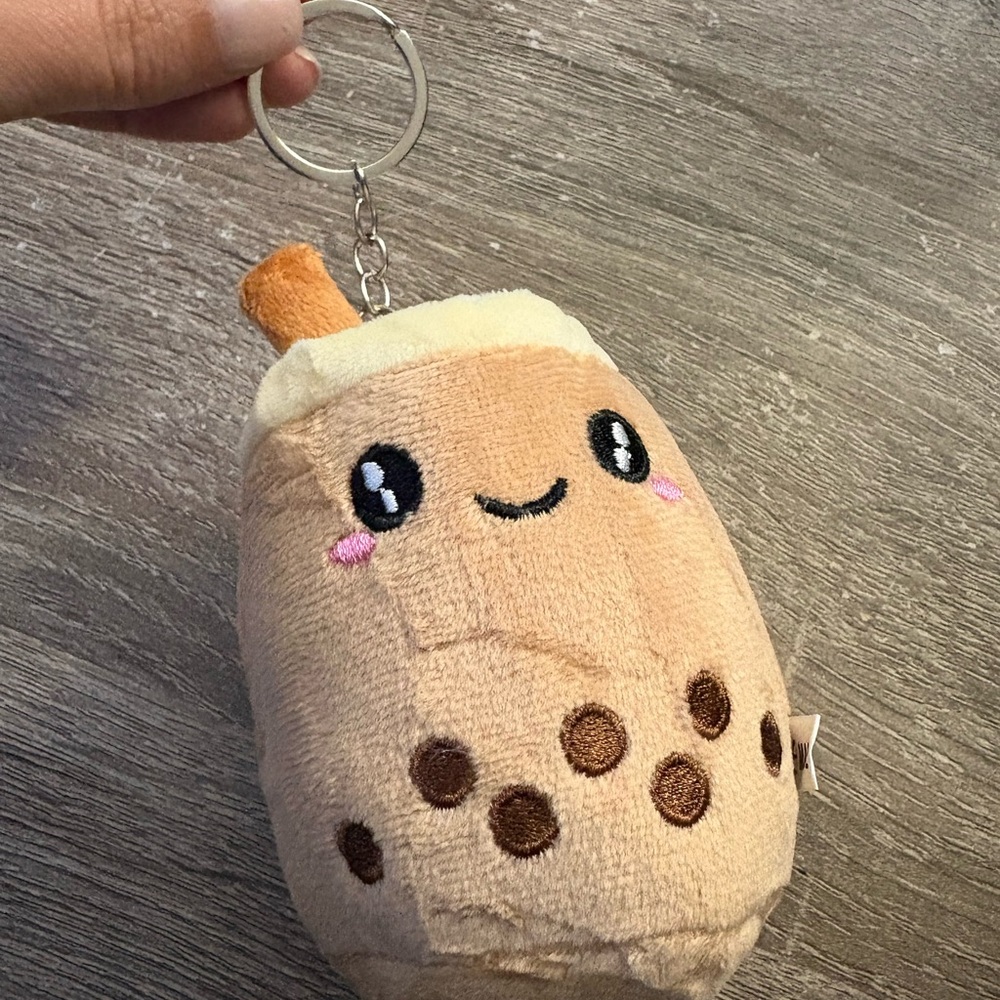 Cute Bubble Tea Plush Keychain – Kawaii Bubble Tea Stuffed Toy with Straw - Picture 3 of 6